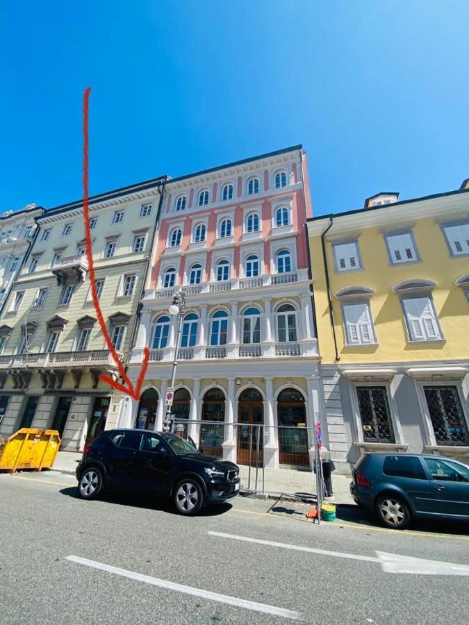 Piazzaborsa Charme Apartment Trieste Exterior photo