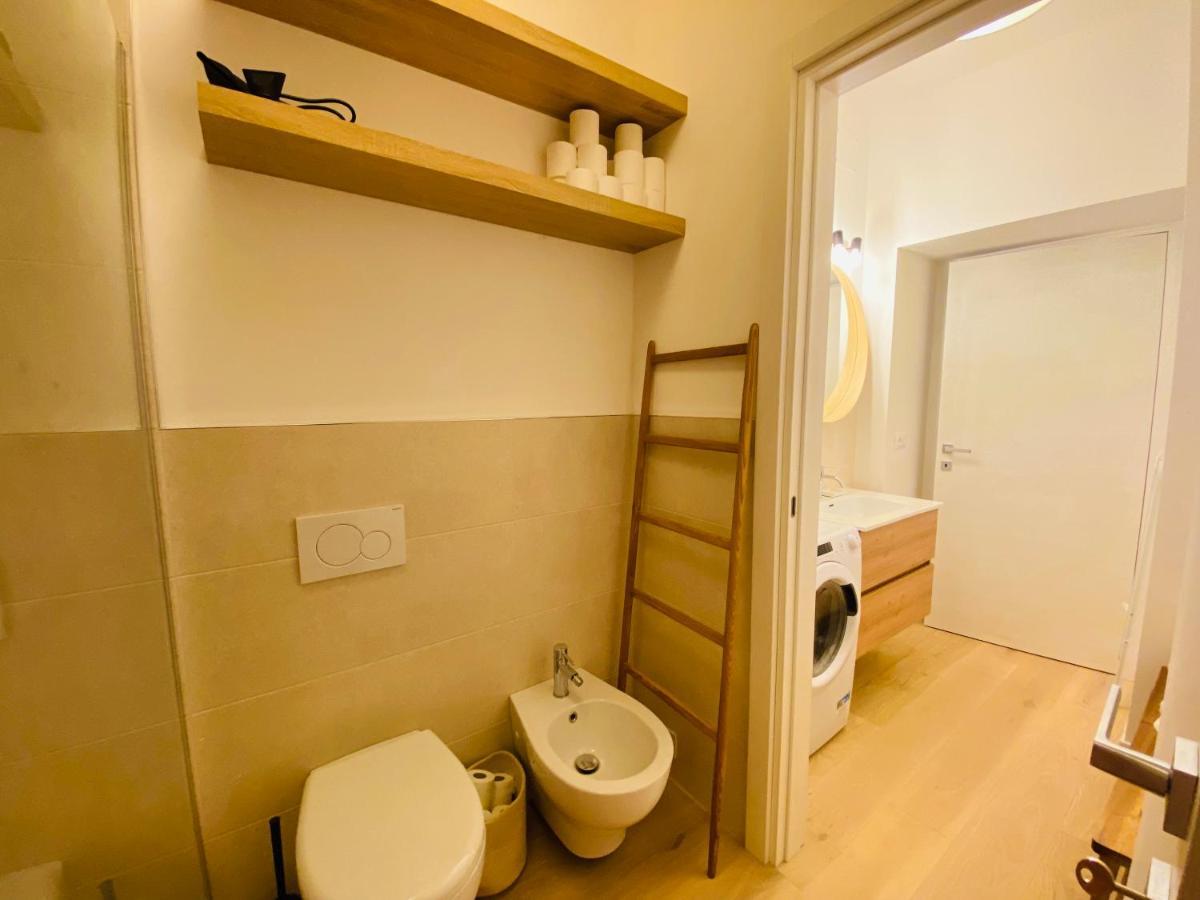 Piazzaborsa Charme Apartment Trieste Exterior photo